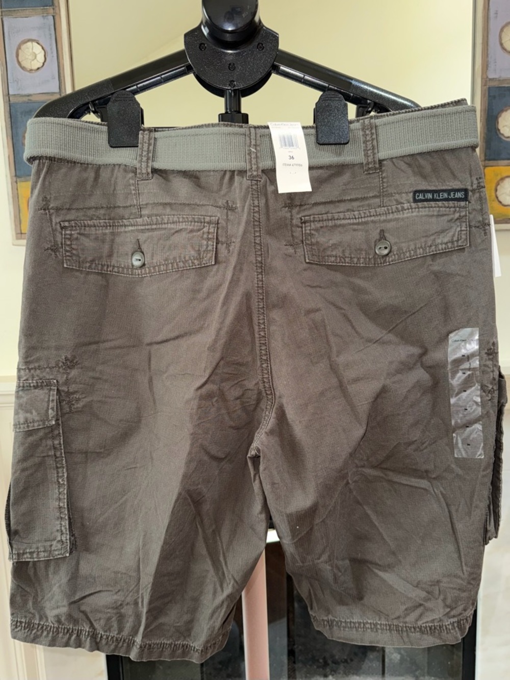 NWT Calvin Klein Jeans Cargo Shorts with Belt - Picture 2 of 10